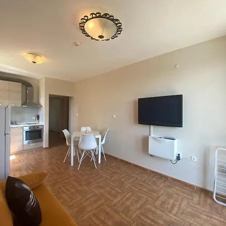 Royal Bay 6 Sea View Apartament Święty Włas