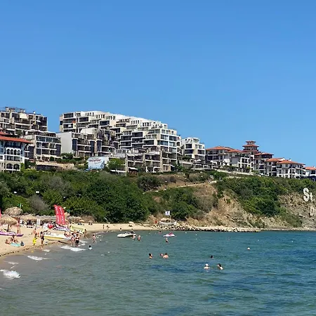 Royal Bay 6 Sea View Święty Włas