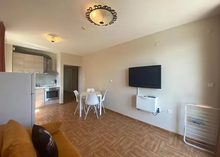 Royal Bay 6 Sea View 아파트 스베티 블라스