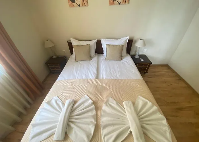 아파트 Royal Bay 6 Sea View 스베티 블라스