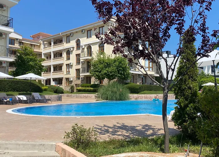 Royal Bay 6 Sea View * 스베티 블라스